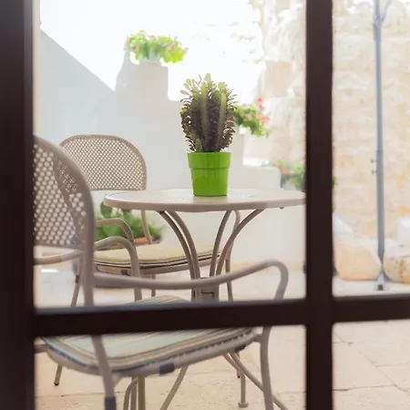 فندق مبيت وإفطار Gli Imperiali Latiano